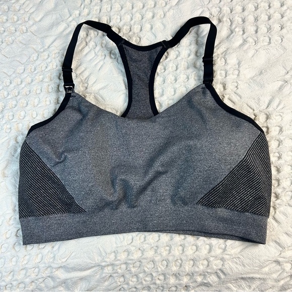 Maternity plus size bundle of 3 gray top nursing bra & New tank top 1x XXL 16/18 - Picture 7 of 16